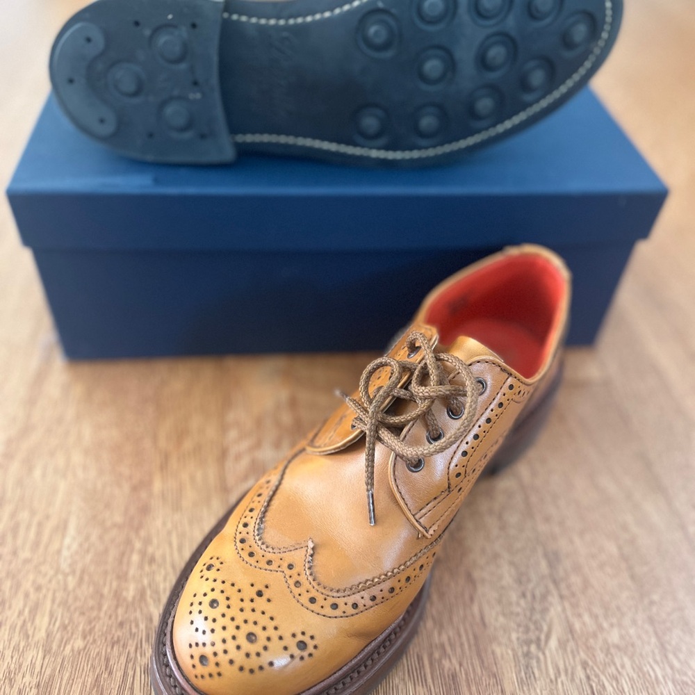 Tricker's Light Brown Leather Oxford Shoes